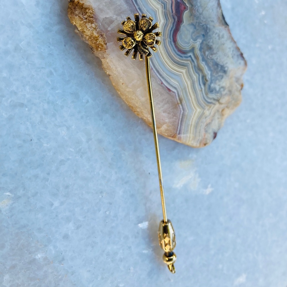 Lucky Shamrock Gold Plated Vintage Hat Pin with safety cover Four Leaf Clover Go